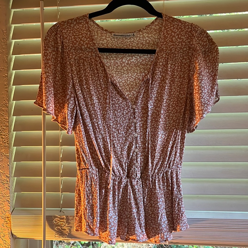 Abercrombie Flutter Sleeve top
